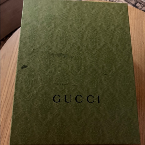 Gucci White and Cream Mules with Slip-On Style and Distinctive Pattern - Picture 5 of 9